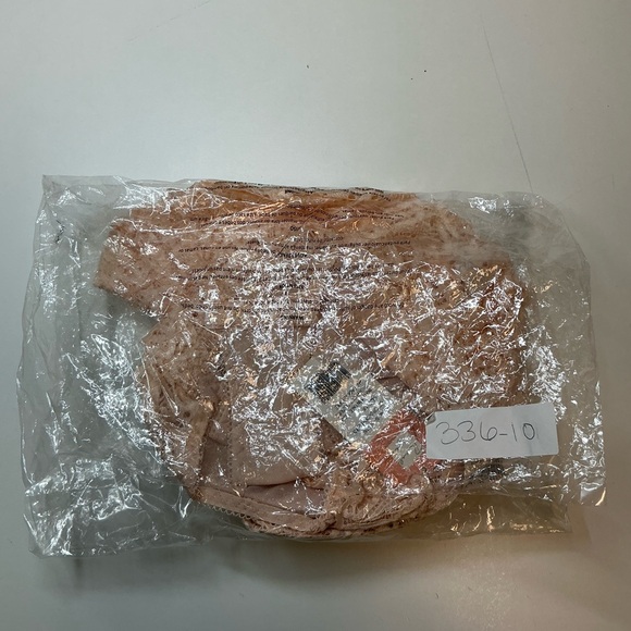 REAL LINGERIE Keyhole Lace Bohemian Teddy NWT - Picture 5 of 5